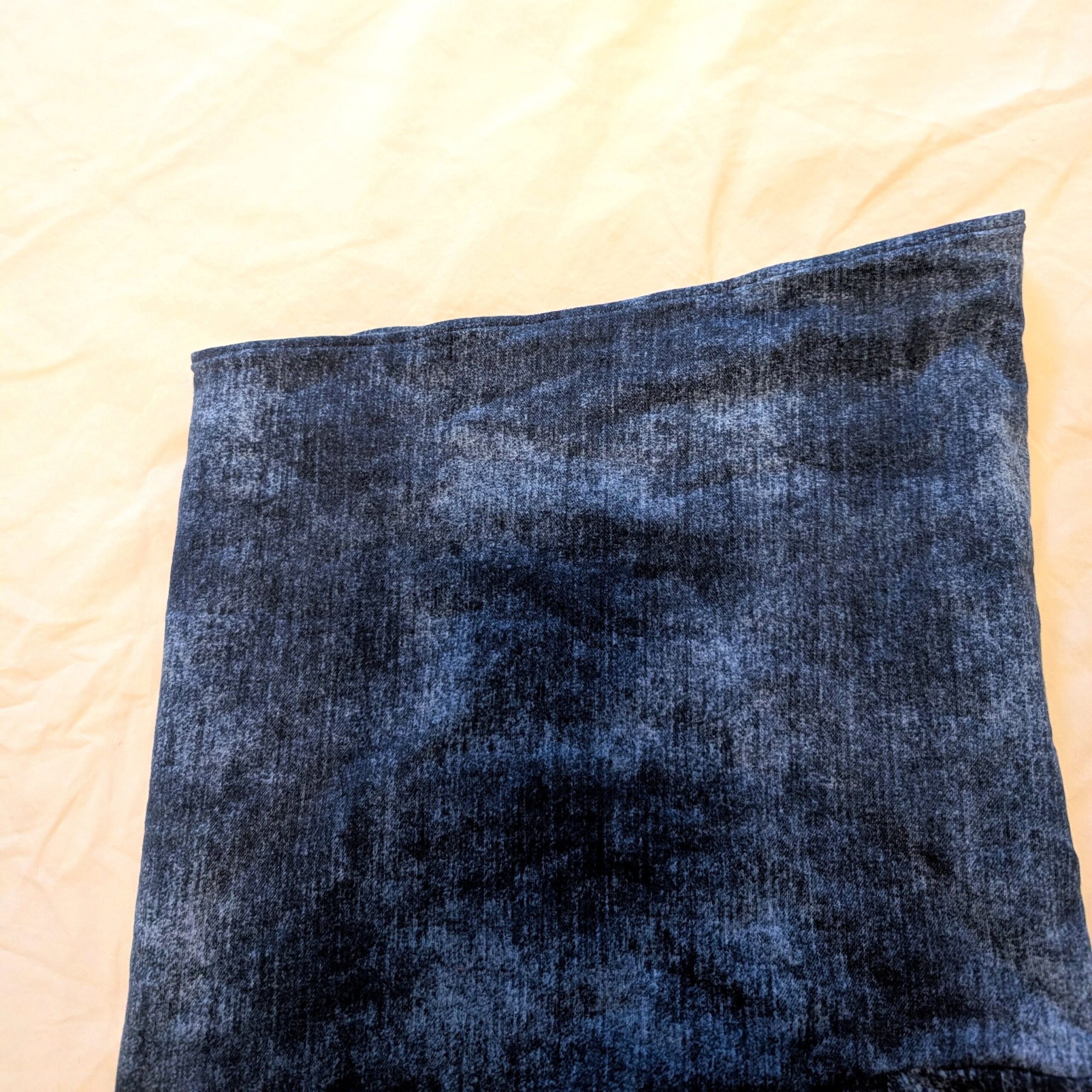 Col zonder band of koord